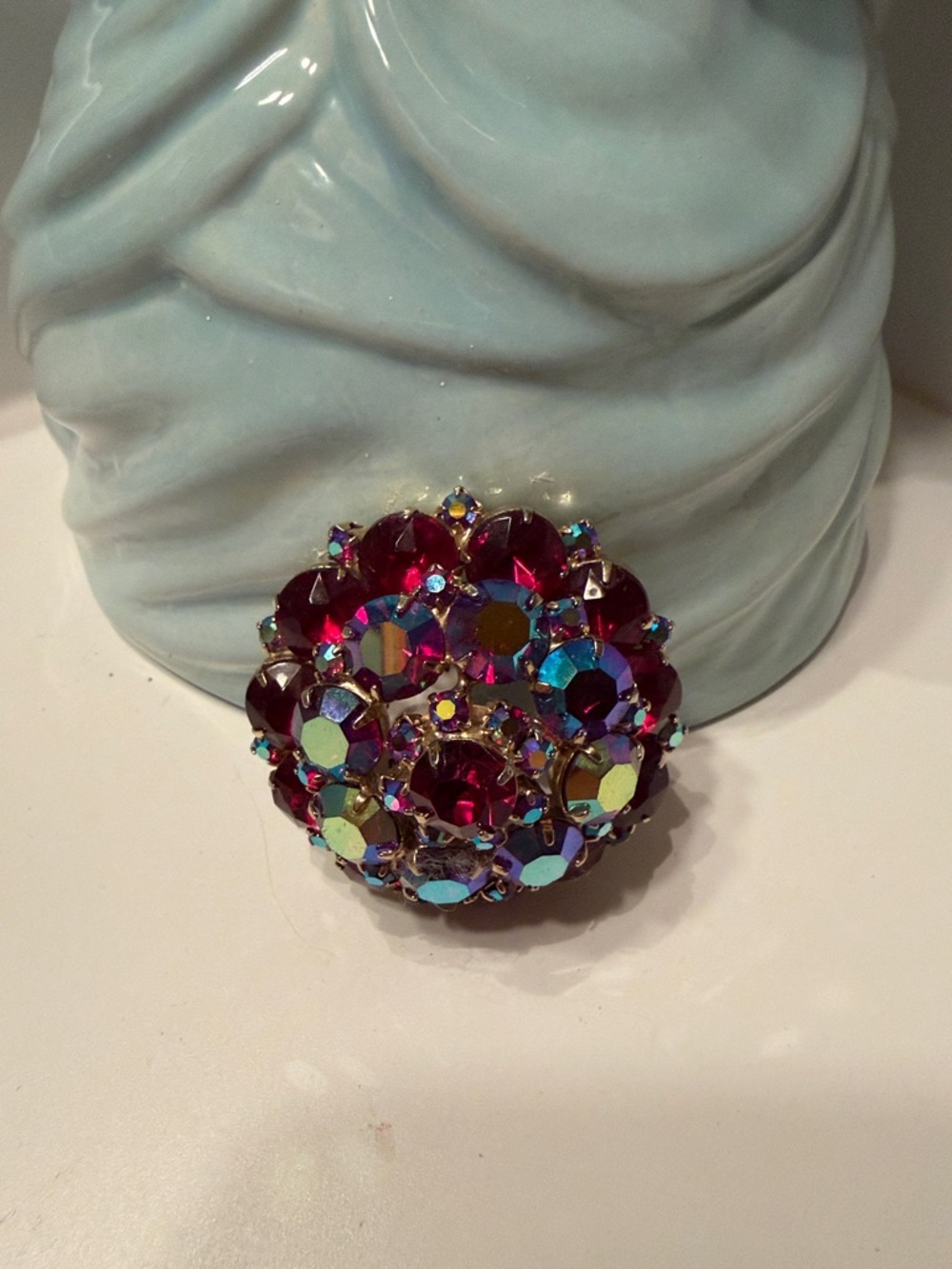 Vintage Aurora Borealis Ruby Red Booch - Picture 5 of 8